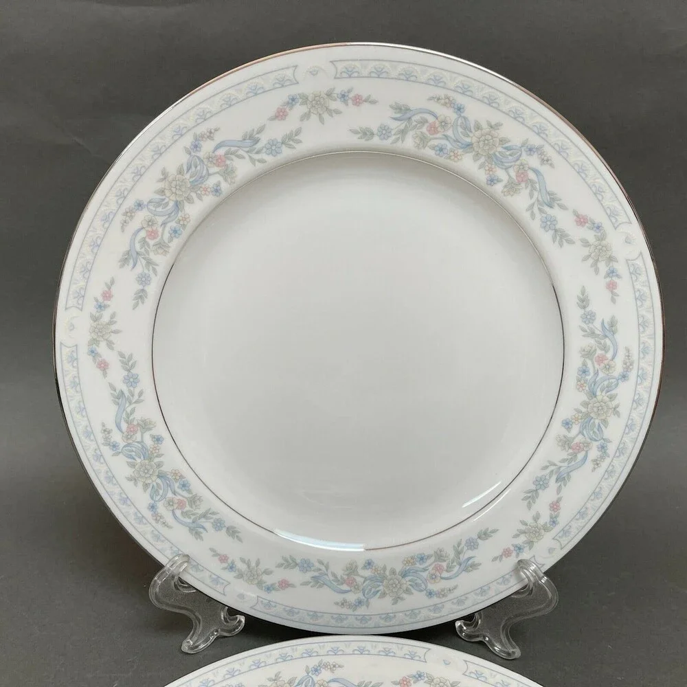 Somerset‎ by NL Excel Dinner Plates White Blue Floral Platinum Trim Lot of 2